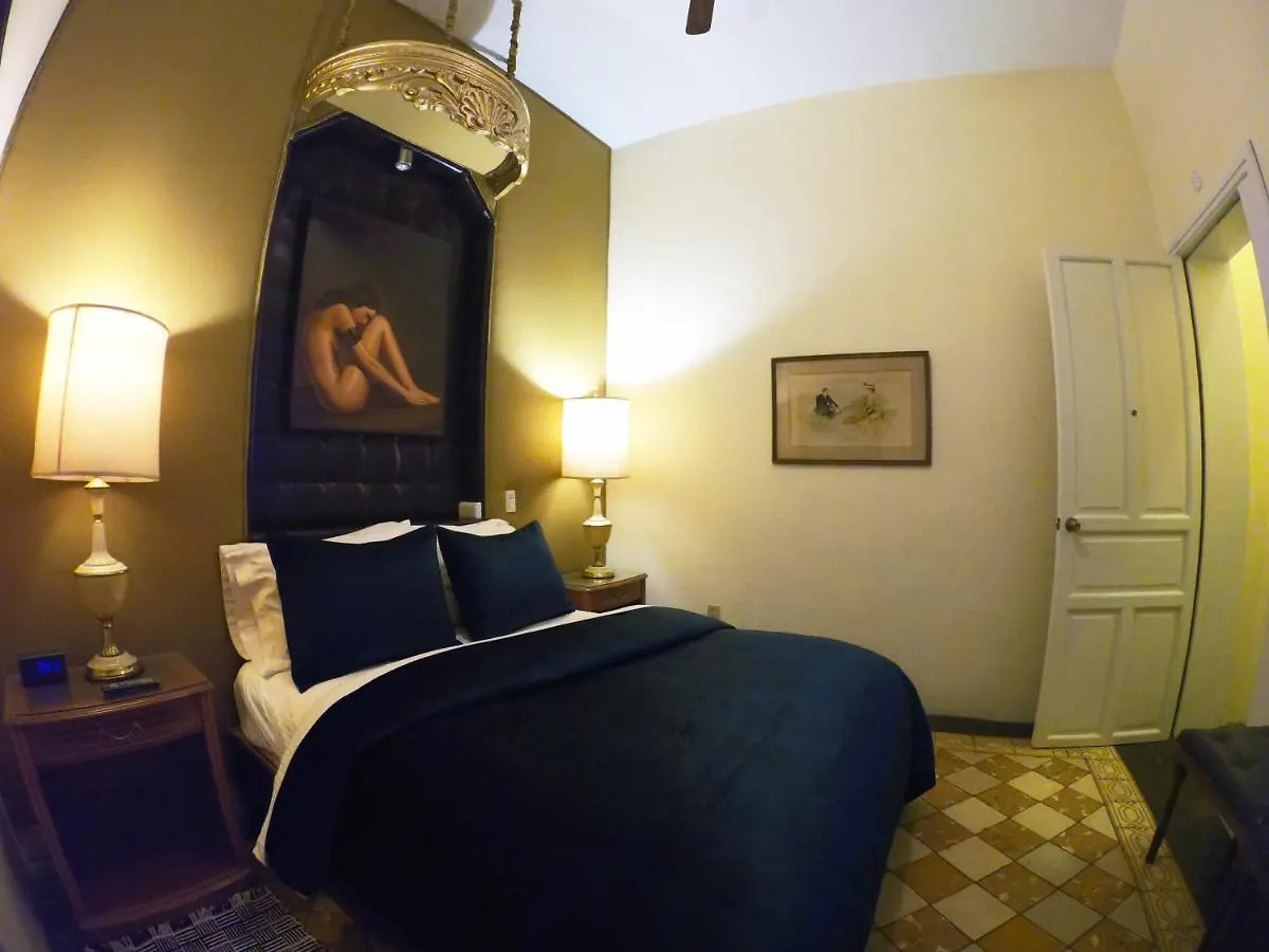 La Perla Hotel Boutique B&B Guadalajara Couette-café