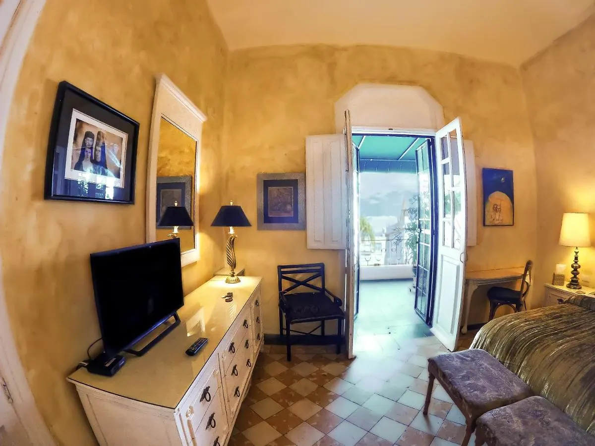 La Perla Hotel Boutique B&B Guadalajara
